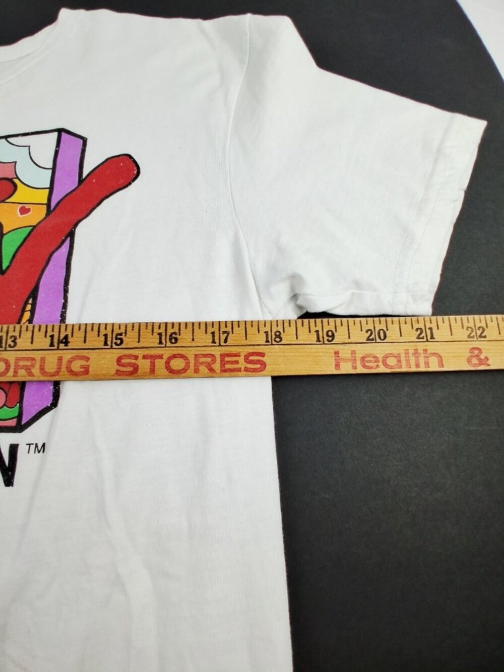 MTV Retro Graphic White T-Shirt Smiley Face Logo Music Television Size Small - Picture 8 of 9